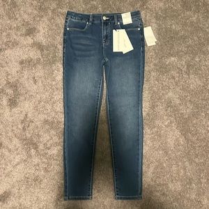 Calvin Klein Jeans CKJ0111 Mid Rise Skinny Size 14 Girls